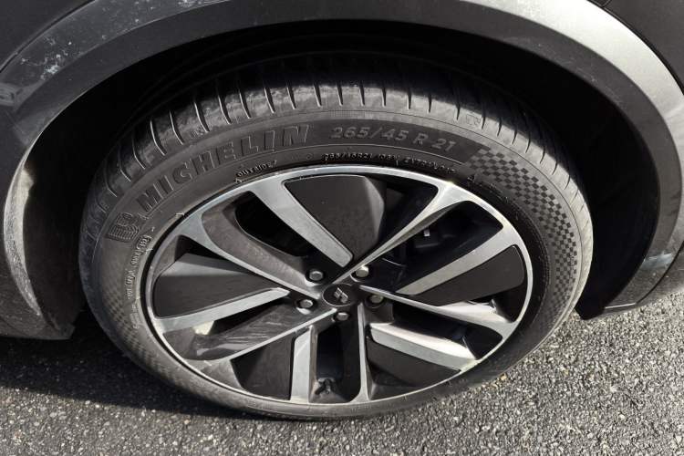 Used Li Auto L9 2022 Max model