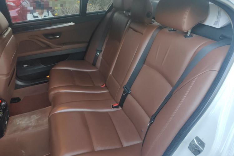 Used BMW 5 Series 2014 535Li Leading Model
