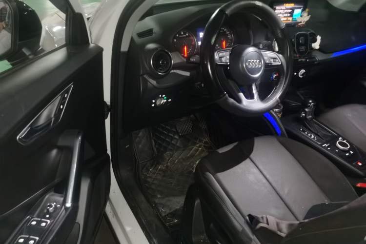 Used Audi Q2L 2018 35 TFSI Launch Exclusive Edition China V