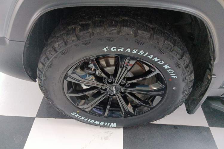 Used Haval Raptor New Energy 2024 Hi4 145 Pro Left Front Wheel Hub