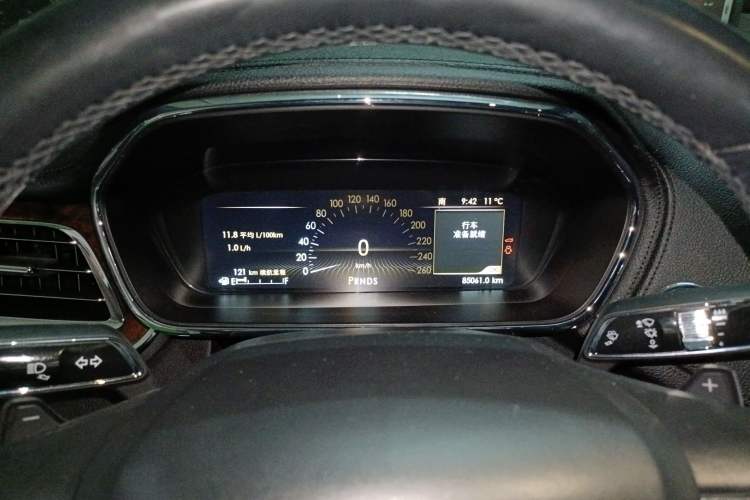 Used Lincoln Continental 2019 2.0T Two-Wheel Drive Luxury Edition China VI Standard
