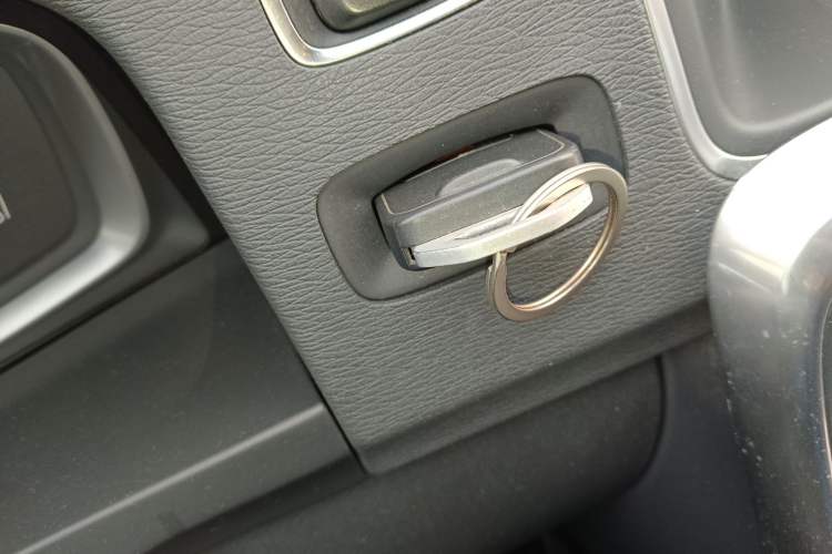 Used Volvo S60 2016 S60L T3 Smart Drive Edition Vehicle Key