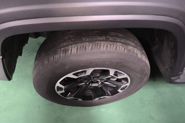 Used Tank 300 New Energy 2025 Hi4-T Left Front Wheel Hub