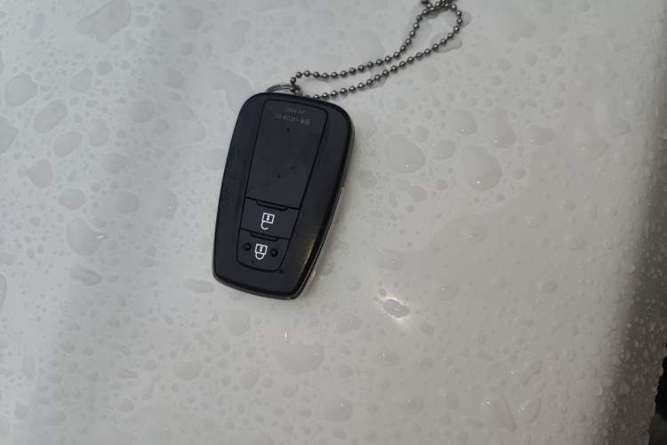 Used Toyota Highlander 2023 2.5L Smart Electric Hybrid Dual-Engine 4x4 Elite Edition 7 Seats
