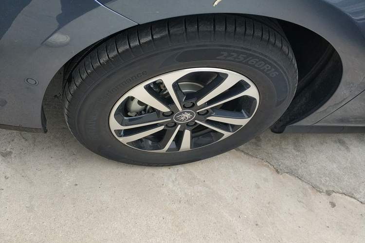 Used BYD Qin PLUS 2025 DM-i Smart Drive 120KM Superior Model