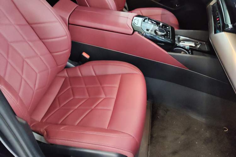 Used BMW 5 Series 2025 530Li Leading Model M Sport Package
