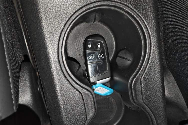 Used Jeep Compass 2017 200T Automatic Prestige Edition
