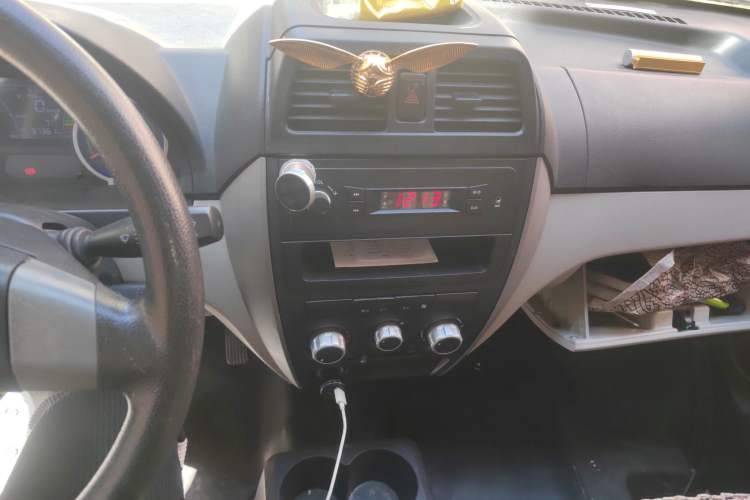 Used Ruichi EC35 2022 EC35 II Long-Range Version 41.85 kWh
