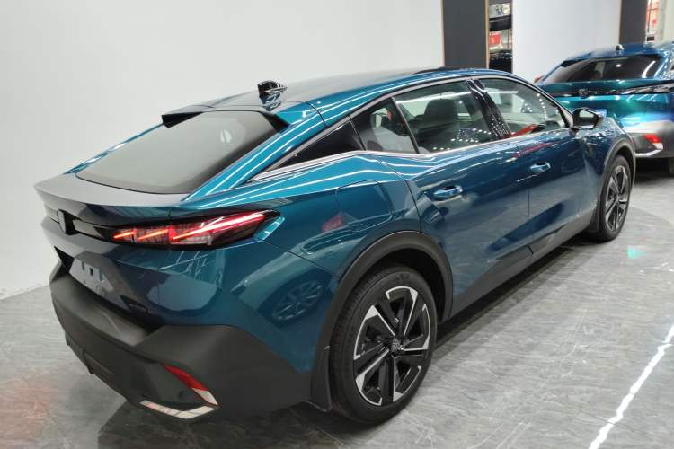 Used Peugeot 408X 2023 Boundary-Free Edition