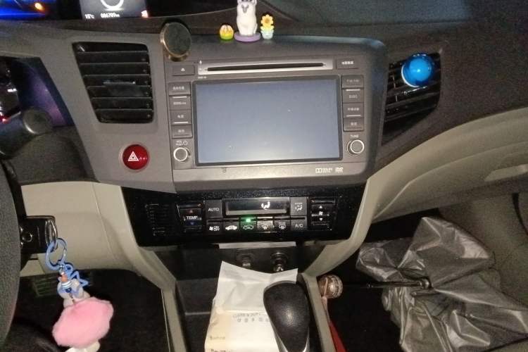 Used Honda Civic 2013 10th Anniversary 1.8L Automatic Luxury Edition
