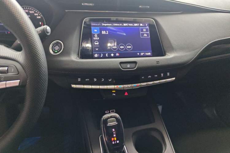 Used Cadillac XT4 2021 28T Two-Wheel Drive Tech Edition