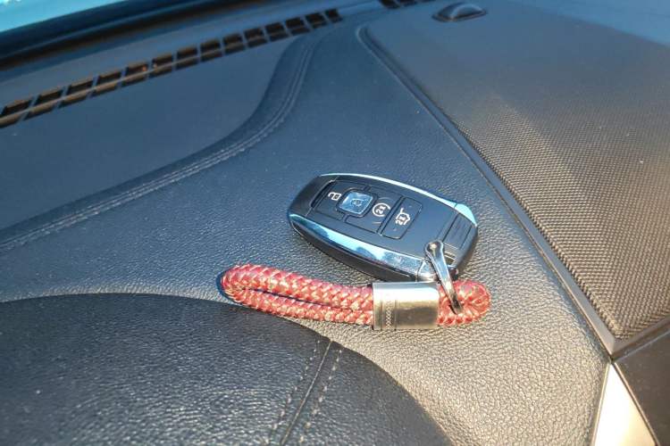 Used Lincoln MKC 2019 2.0T Two-Wheel Drive Luxury Edition China VI Standard
