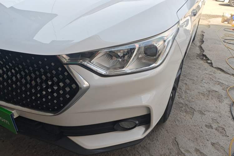 Used Baojun RC-6 2019 1.5T CVT Elite Version with 24-Hour Online Service
