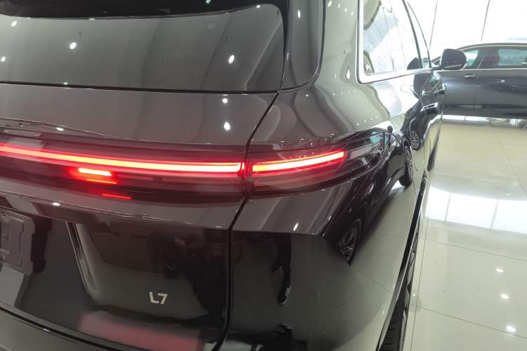 Used Li Auto L7 2024 MAX Model Right Rear Taillight