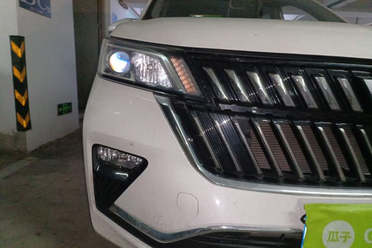 Used Wuling Jiachen 2022 1.5T CVT Smart Luxury Version
