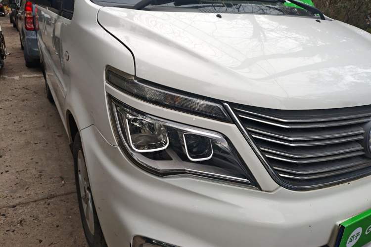 Used FORTHING Lingzhi 2017 M5 1.6L Luxury Model
