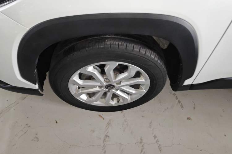Used Toyota FRONTLANDER 2023 2.0L CVT Leading Edition Left Front Wheel Hub
