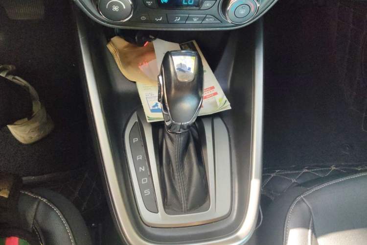Used Ford Escort 2017 Happiness Edition 1.5L Automatic Fashion Version