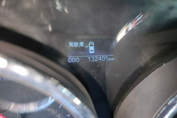 Used Toyota Reiz 2012 2.5V Fengdu Elite Stylish Edition Odometer Close Up