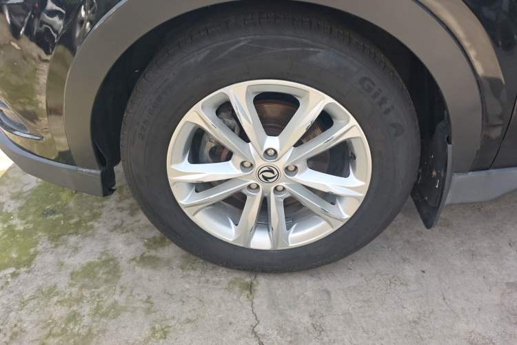 Used Dongfeng Fengon 580 2017 1.8L Manual Comfort Model Left Front Wheel Hub