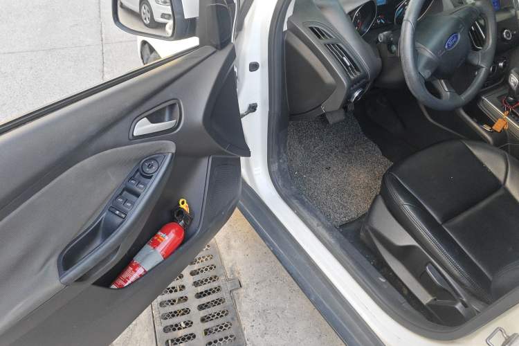 Used Ford Focus 2012 Hatchback 1.6L Automatic Comfort Model