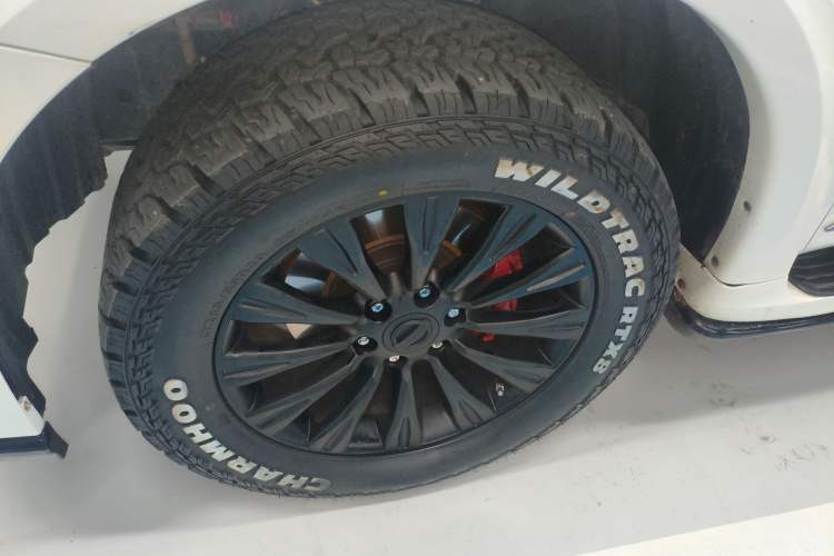 Used Nissan Patrol (Parallel Import) 2017 Y62 5.6 LE-T2 BOSE Middle East
