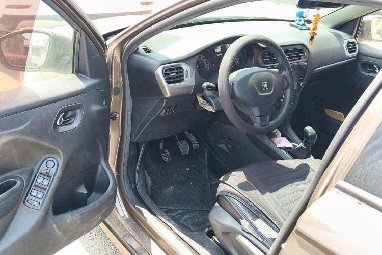 Used Peugeot 301 2014 1.6L Manual Comfort Edition Driver Seat