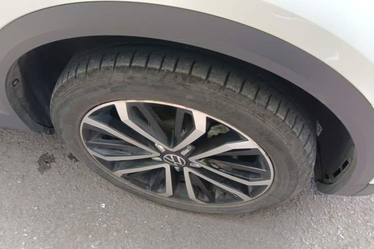 Used Volkswagen T-ROC 2021 280TSI DSG Two-Wheel Drive Comfort Connect Edition
