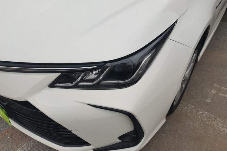 Used Toyota Corolla 2021 Dual-Motor 1.8L E-CVT Elite Edition
