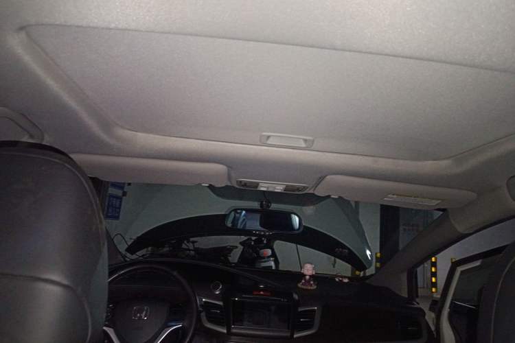 Used Honda Jade 2014 1.8L Automatic Comfort Elite Version 5 Seats
