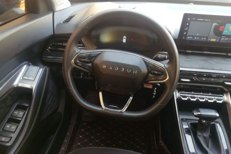 Used Baojun RS-3 2020 1.5L CVT Elite Version with 24-Hour Online Service