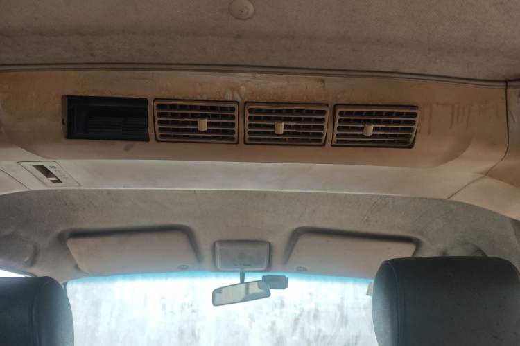 Used Dongfeng Xiaokang C37 2012 1.4L Entrepreneur II Type DK13-06
