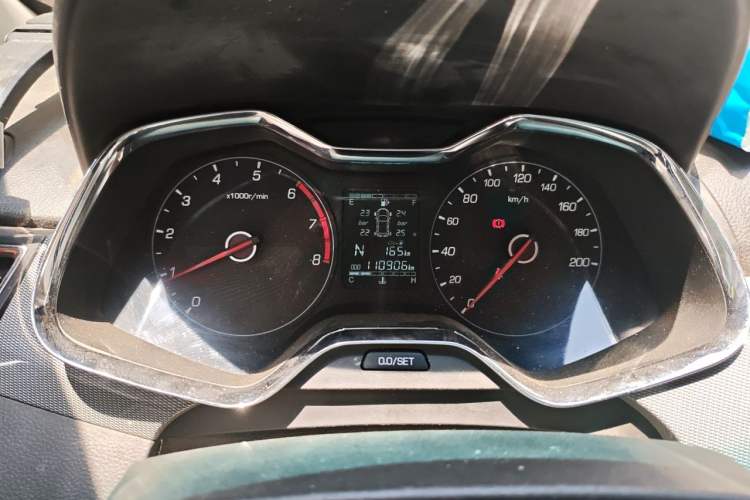 Used Baojun 310W 2018 1.5L Automatic Luxury Version China VI Emission Standard
