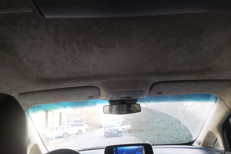 Used Buick GL8 2020 Land Cruiser Executive Class 652T Comfort Model
