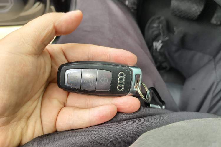 Used Audi A6L 2021 45 TFSI quattro Prestige Elegant Edition Vehicle Key