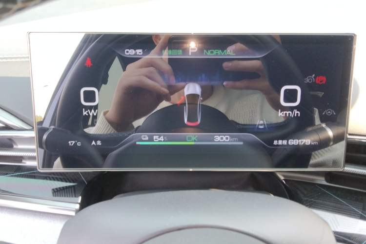 Used BYD Seal 2022 550 km Standard Range Rear-Wheel Drive Prestige Version