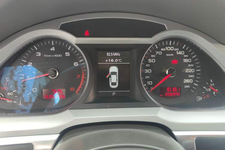 Used Audi A6L 2010 2.4L Comfort Edition Instrument Cluster