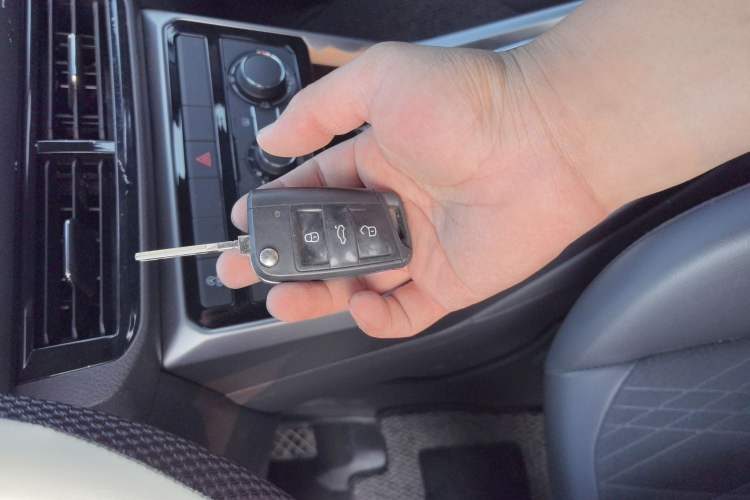 Used Volkswagen T-Cross 2019 1.5L Automatic Comfort Edition Vehicle Key