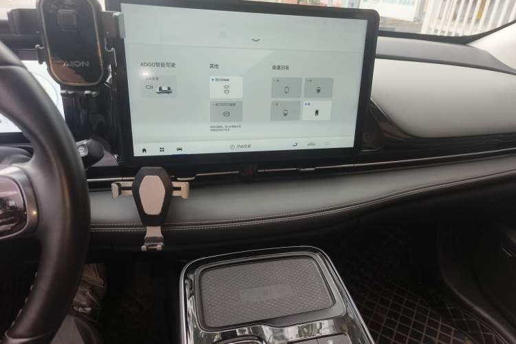 Used AION S Plus 2023 70 Intelligent Edition Lithium Iron Phosphate Audio And AC Panel