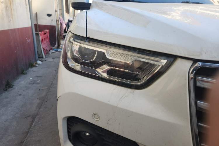 Used Haval H2s 2017 Red-Label 1.5T Dual-Clutch Luxury Model
