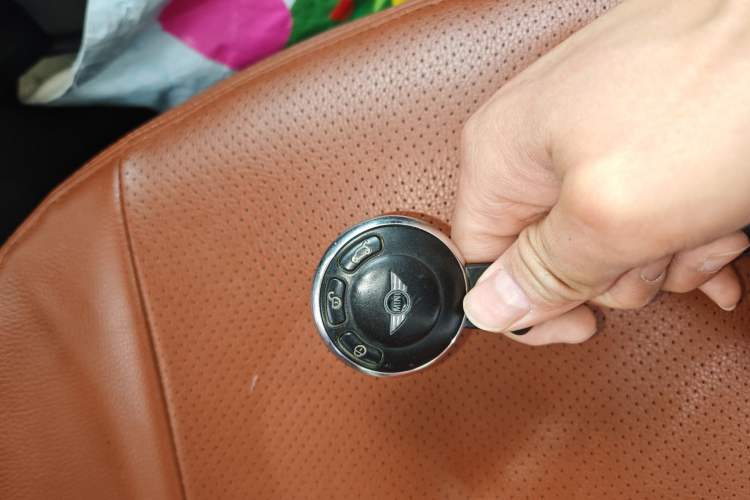 Used MINI MINI 2011 1.6L ONE
