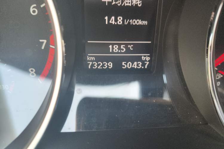 Used Volkswagen Sagitar 2018 280TSI DSG Ignite Edition Odometer Close Up