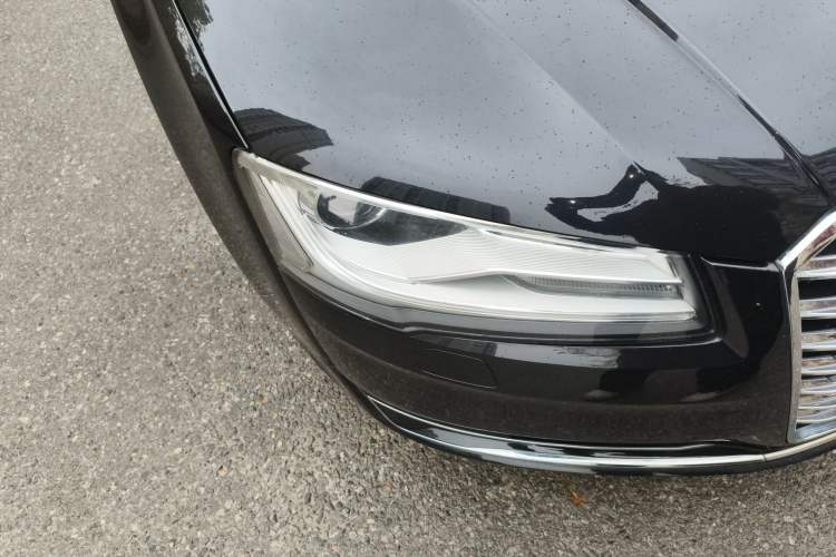 Used Audi A8 2014 A8L 45 TFSI quattro Comfort model Right Front Headlight