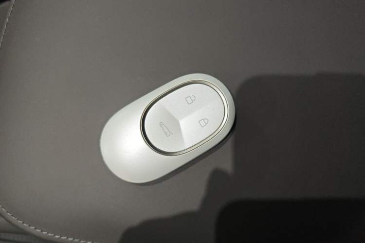 Used Nio ET7 2024 75 kWh Executive Signature Edition