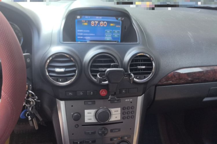 Used Opel Antara 2013 2.4L 4x4 Luxury Edition
