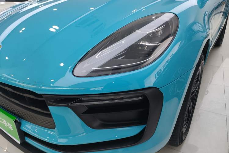 Used Porsche Macan 2022 Macan 2.0T Left Front Headlight