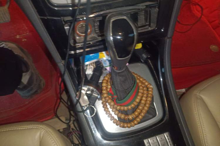 Used Ford Mondeo 2010 2.3L Luxury Version
