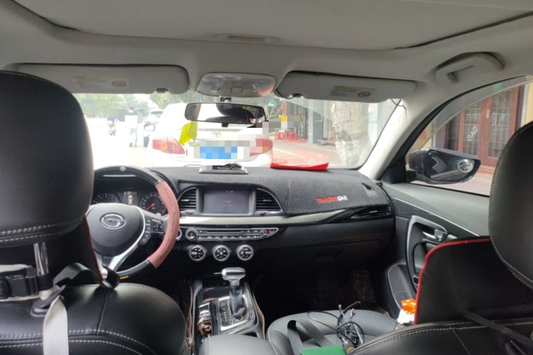 Used GAC Trumpchi GA6 2015 1.8T DCT Luxury Navigation Model Headliner