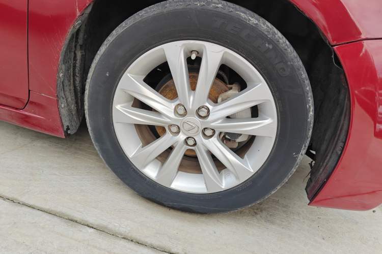 Used Lexus CT 2014 CT200h Comfort Edition Monochrome Right Front Wheel Hub