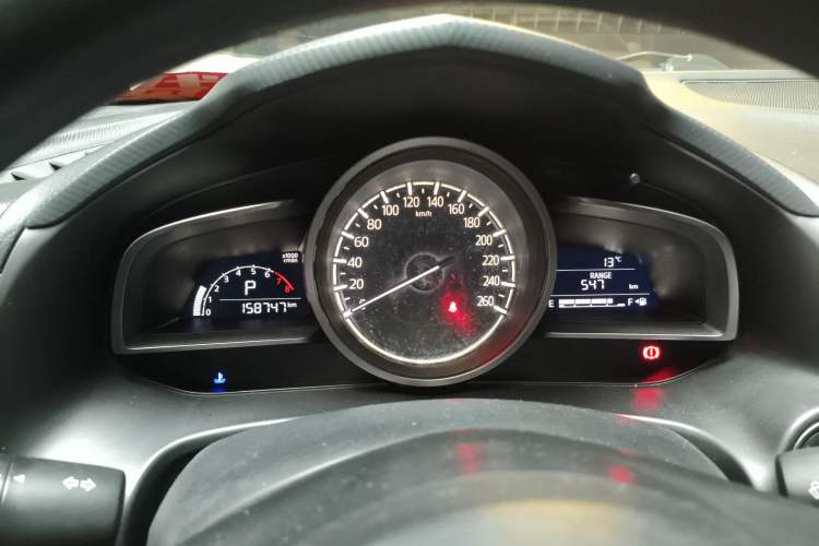 Used Mazda 3 Axela 2017 Sedan 1.5L Automatic Comfort Model Emission Standard China V Instrument Cluster